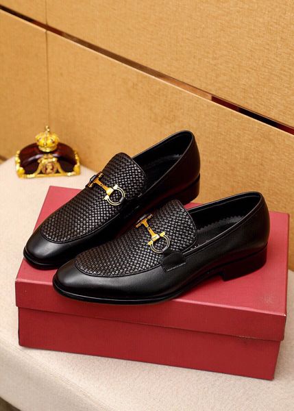 2023 men's designer dress shoes handmade office business wedding slip on formal oxfords mens brand casual walking loafers size 38-45, Black
2023 men's designer dress shoes handmade office business wedding slip on formal oxfords mens brand casual walking loafers size 38-45, Black
