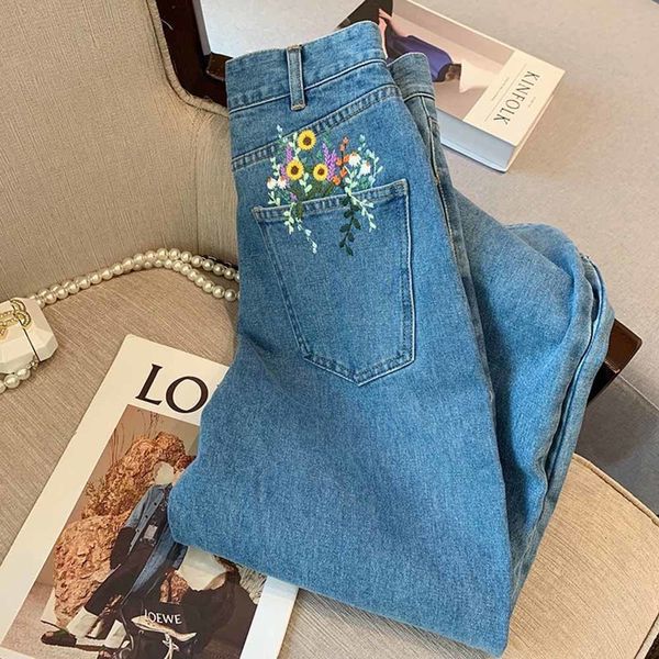 women's jeans fashion women denim pants straight long 3d flowers embroidery high waist ladies wide leg pants trousers 230309, Blue
women's jeans fashion women denim pants straight long 3d flowers embroidery high waist ladies wide leg pants trousers 230309, Blue