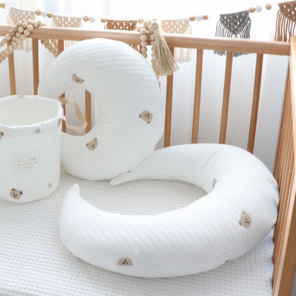pillows nursing pillow baby comfort pillows non-fluorescent pure cotton korean embroidery born half-moon shape pography props 230309
pillows nursing pillow baby comfort pillows non-fluorescent pure cotton korean embroidery born half-moon shape pography props 230309