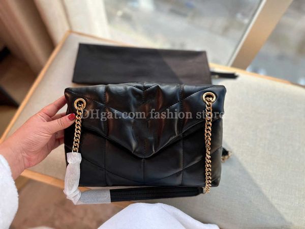 luxury designer woman bag handbag women shoulder bags genuine leather soft leather is lambskin messenger purse chain with card holder slot
luxury designer woman bag handbag women shoulder bags genuine leather soft leather is lambskin messenger purse chain with card holder slot