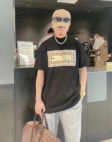 2023 new men's fashion clothing summer casual fashion designer printed street short sleeve net red the same couple's edition model, White;black
2023 new men's fashion clothing summer casual fashion designer printed street short sleeve net red the same couple's edition model, White;black