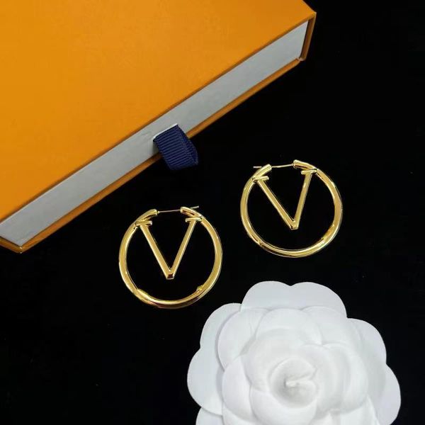 new fashion stud womens big circle simple earring hoop earrings for woman high sale wellknow brand diameter 3-5cm hip hop designer earing, Golden;silver
new fashion stud womens big circle simple earring hoop earrings for woman high sale wellknow brand diameter 3-5cm hip hop designer earing, Golden;silver