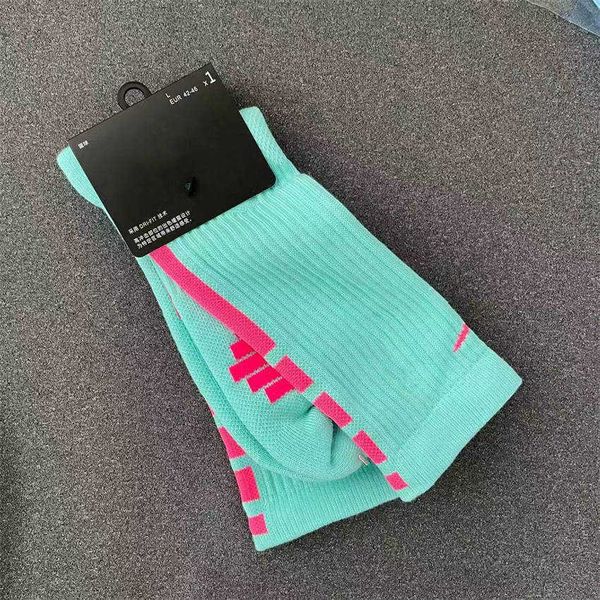 ankle women cotton all-match classic mens letter breathable black socks and white football basketball sports sock wholesale 5y37
ankle women cotton all-match classic mens letter breathable black socks and white football basketball sports sock wholesale 5y37