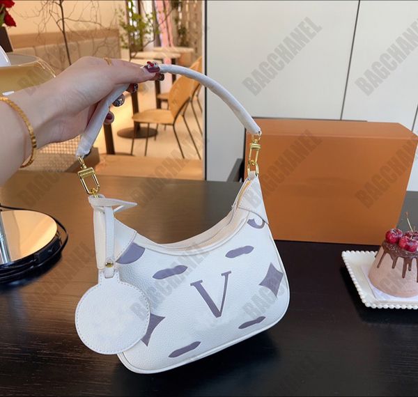 womens underarm bags totes luxury designer shoulder bag classic letter print handbag fashion girl cross body wallet
womens underarm bags totes luxury designer shoulder bag classic letter print handbag fashion girl cross body wallet