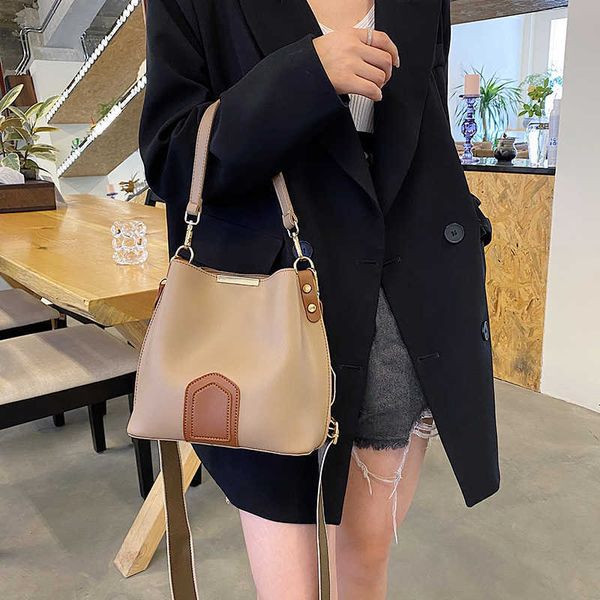 nxy bucket shoulder crossbody bag for women 2023 luxury brand small pu leather trends handbag and purses
nxy bucket shoulder crossbody bag for women 2023 luxury brand small pu leather trends handbag and purses