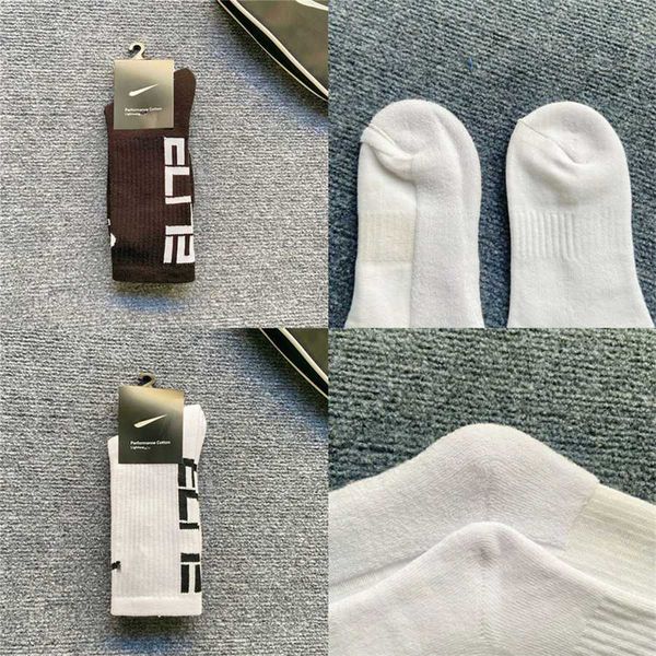 men's socks and women's long tie dye matching color letter hook basketball sports korean couple high tube, Black
men's socks and women's long tie dye matching color letter hook basketball sports korean couple high tube, Black