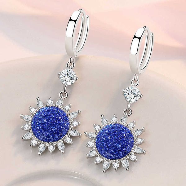 charm fashion female earrings 925 sterling silver sunflower blue zircon small earrings for women wedding jewelry oorbellen brincos l230309, Golden
charm fashion female earrings 925 sterling silver sunflower blue zircon small earrings for women wedding jewelry oorbellen brincos l230309, Golden