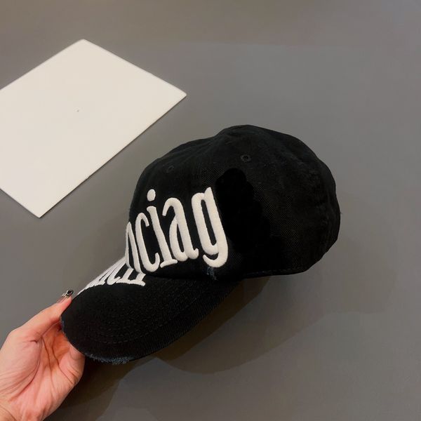 2023 ball caps men's and women's travel curved brim duck tongue cap outdoor leisure sunshade hat ball caps letter embroidery baseb, Blue;gray
2023 ball caps men's and women's travel curved brim duck tongue cap outdoor leisure sunshade hat ball caps letter embroidery baseb, Blue;gray