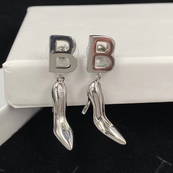 baroque pearl earrings luxury monogram pendant earrings, Golden 
baroque pearl earrings luxury monogram pendant earrings, Golden