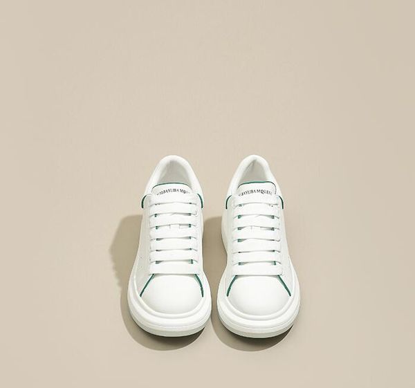 designer women little white shoes genuine leather comfortable casual flats white black sneakers lace-up fashion leisure walkingparty wedding
designer women little white shoes genuine leather comfortable casual flats white black sneakers lace-up fashion leisure walkingparty wedding