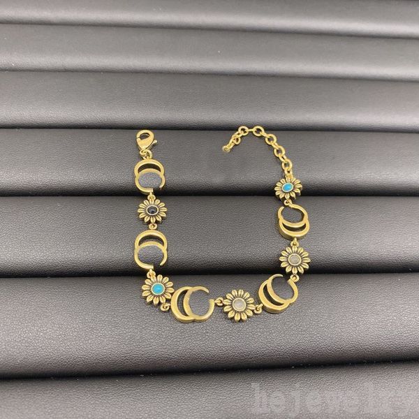 link chains colorful diamond bracelet charm couples daisies letters g fashionable tiger pattern fun new year flower party cute luxury bracel, Golden;silver
link chains colorful diamond bracelet charm couples daisies letters g fashionable tiger pattern fun new year flower party cute luxury bracel, Golden;silver