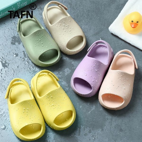 sandals children clogs shoes boys girls summer solid breathable soft sole flat beach babies kids hollow out garden croc slippers 230309, Black;red
sandals children clogs shoes boys girls summer solid breathable soft sole flat beach babies kids hollow out garden croc slippers 230309, Black;red