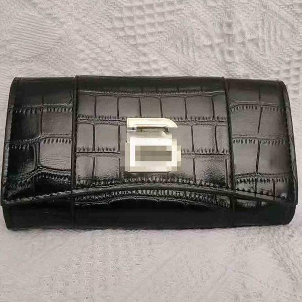 designer balencigas women bag leather wallet hand messenger shoulder bag simple classic versatile bag 2022 new fashion girls chain bag
designer balencigas women bag leather wallet hand messenger shoulder bag simple classic versatile bag 2022 new fashion girls chain bag