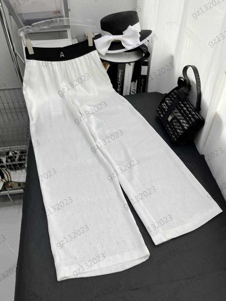 white pants letters logo print high waist slim pants luxury drill decoration stitching elastic webbing simple style trousers pants women, Black;white
white pants letters logo print high waist slim pants luxury drill decoration stitching elastic webbing simple style trousers pants women, Black;white
