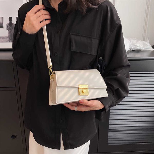 pu leather crossbody bags for women 2023 fashion designer lady simple flap bag new in solid handbags and purses
pu leather crossbody bags for women 2023 fashion designer lady simple flap bag new in solid handbags and purses