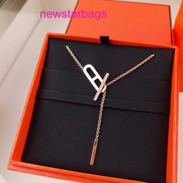 designer herms necklace for sale v gold h pig nose diamond women's light luxury design 18k rose tassel collar chain, Silver
designer herms necklace for sale v gold h pig nose diamond women's light luxury design 18k rose tassel collar chain, Silver