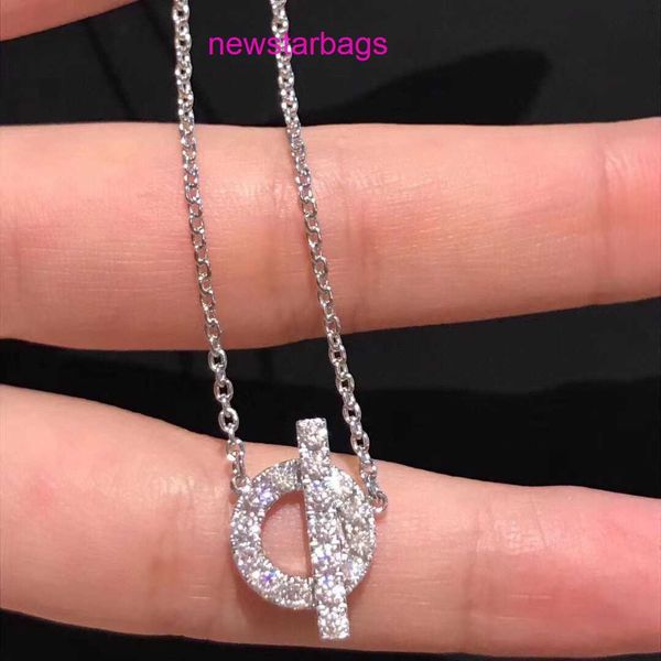designer herms necklace for sale sterling silver high edition pig nose star with h full diamond clavicle chain, Black
designer herms necklace for sale sterling silver high edition pig nose star with h full diamond clavicle chain, Black