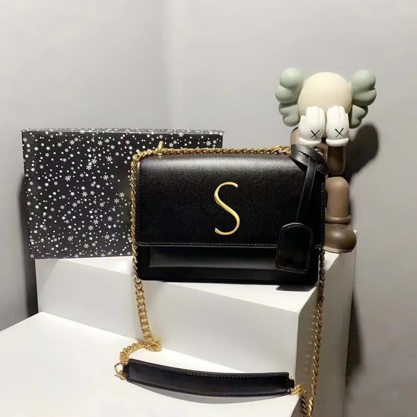 sunset designer bags luxurys shoulder bags genuine leather clutch pochette envelope handbag metal chain women men crossbody classic tote clu
sunset designer bags luxurys shoulder bags genuine leather clutch pochette envelope handbag metal chain women men crossbody classic tote clu