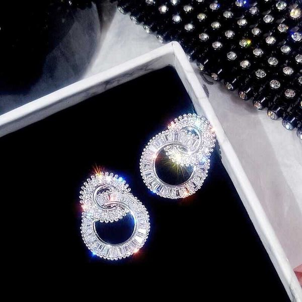 charm super flash double circle 925 sterling silver needle zircon earrings micro-set double round earrings temperament pendientes l230309, Golden
charm super flash double circle 925 sterling silver needle zircon earrings micro-set double round earrings temperament pendientes l230309, Golden