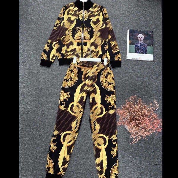 23ss designer brand tracksuit autumn new european american brand high end high class foreign trade leisure sports suit womens wear womens a1, Gray
23ss designer brand tracksuit autumn new european american brand high end high class foreign trade leisure sports suit womens wear womens a1, Gray