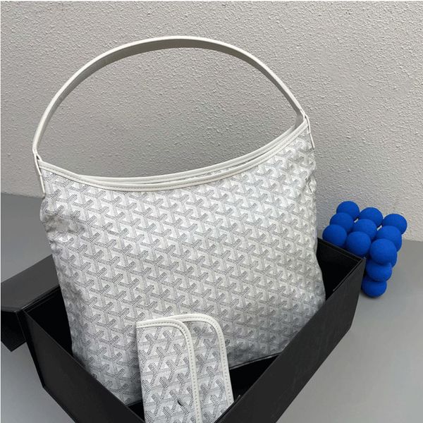 women's upscale handbag designer underarm bag fashion knitted purse one shoulder large handbag with chain canvas shopping bag large cap
women's upscale handbag designer underarm bag fashion knitted purse one shoulder large handbag with chain canvas shopping bag large cap