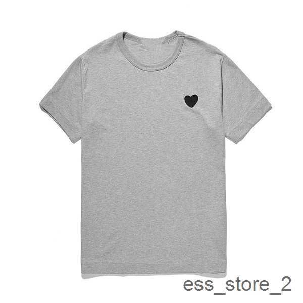 2023 cdg mens t shirt designer red heart commes des casual women s badge quanlity tshirts cotton short sleeve oversize tee 7 vzf9, White;black
2023 cdg mens t shirt designer red heart commes des casual women s badge quanlity tshirts cotton short sleeve oversize tee 7 vzf9, White;black