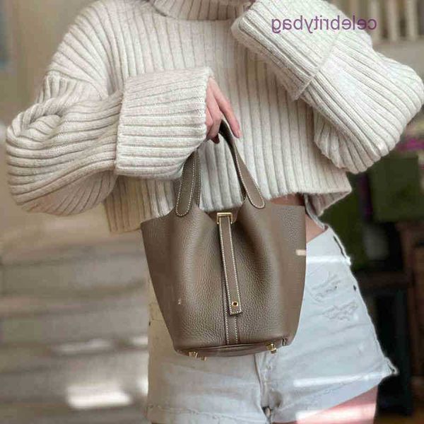 original designer herms bag picotin locks evening leather lock s handbags 2022 herbag bucket h large capacity cowhide nwrl handbags discount
original designer herms bag picotin locks evening leather lock s handbags 2022 herbag bucket h large capacity cowhide nwrl handbags discount