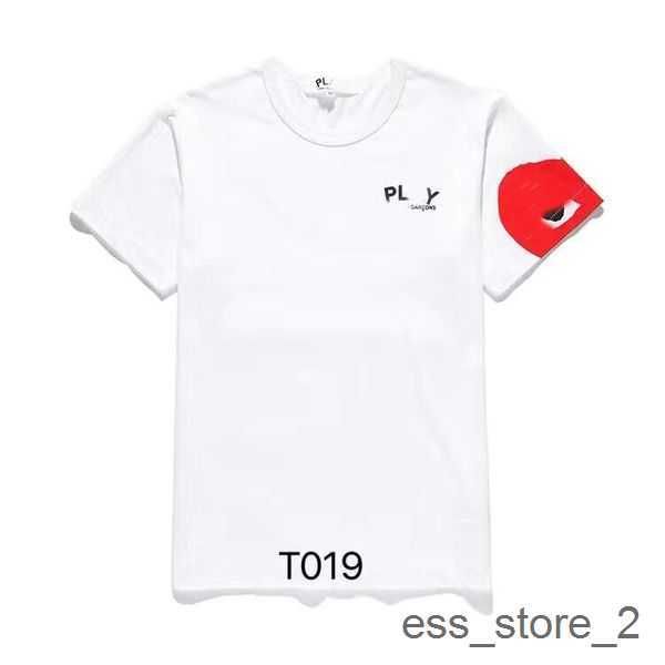 2023 cdg fashion mens play t shirt designer red heart commes casual women s des badge garcons high quanlity tshirts cotton 3 3cwf, White;black
2023 cdg fashion mens play t shirt designer red heart commes casual women s des badge garcons high quanlity tshirts cotton 3 3cwf, White;black