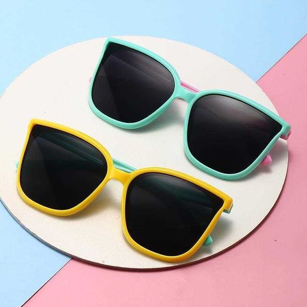 large frame childrens silicone leg polarized sunglasses sunshade men and women, Blue
large frame childrens silicone leg polarized sunglasses sunshade men and women, Blue