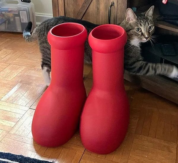 big red rain rubber boots thick bottom round toe slip on boots flat rubber solid color cute short boots, Black
big red rain rubber boots thick bottom round toe slip on boots flat rubber solid color cute short boots, Black
