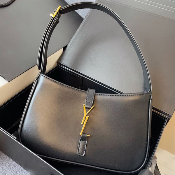2023 armpit bag classic purse one shoulder bag leather designer bag handbag women's shoulder bag baguette multi-color fashion bag
2023 armpit bag classic purse one shoulder bag leather designer bag handbag women's shoulder bag baguette multi-color fashion bag