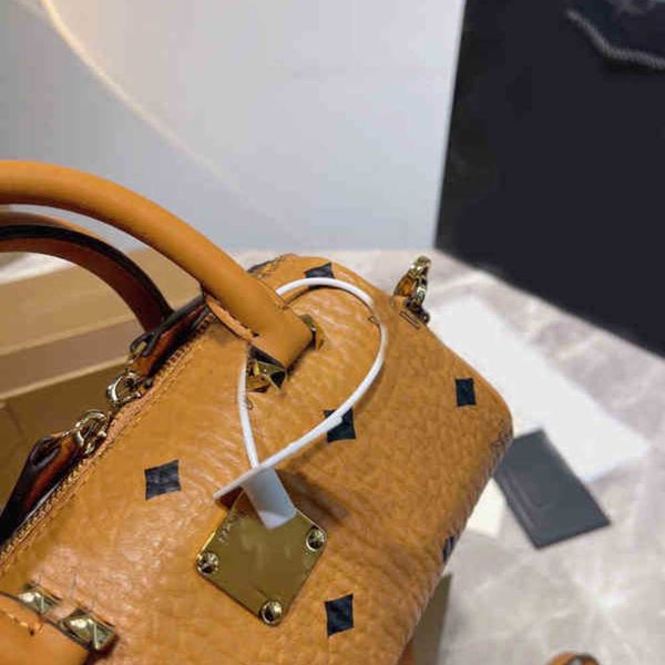 shoulder bags tote women luxurys designers pillow pack handbag genuine leather wallet brands clutch crossbody female purses 220415
shoulder bags tote women luxurys designers pillow pack handbag genuine leather wallet brands clutch crossbody female purses 220415