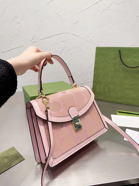 exquisite handbag designer bag shoulder bag with the title of king of versatility a bag with eyes closed in spring and summer with gift box
exquisite handbag designer bag shoulder bag with the title of king of versatility a bag with eyes closed in spring and summer with gift box