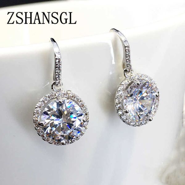 charm fashion 925 sterling silver dazzling cz crystal circle round d earrings for women elegance silver jewelry mother's day gift l2303, Golden
charm fashion 925 sterling silver dazzling cz crystal circle round d earrings for women elegance silver jewelry mother's day gift l2303, Golden