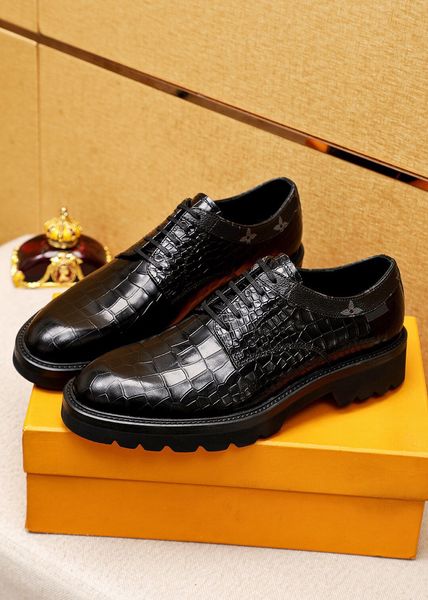 2023 mens dress shoes fashion genuine leather business office work formal shoes male brand designer party wedding flats size 38-45, Black
2023 mens dress shoes fashion genuine leather business office work formal shoes male brand designer party wedding flats size 38-45, Black