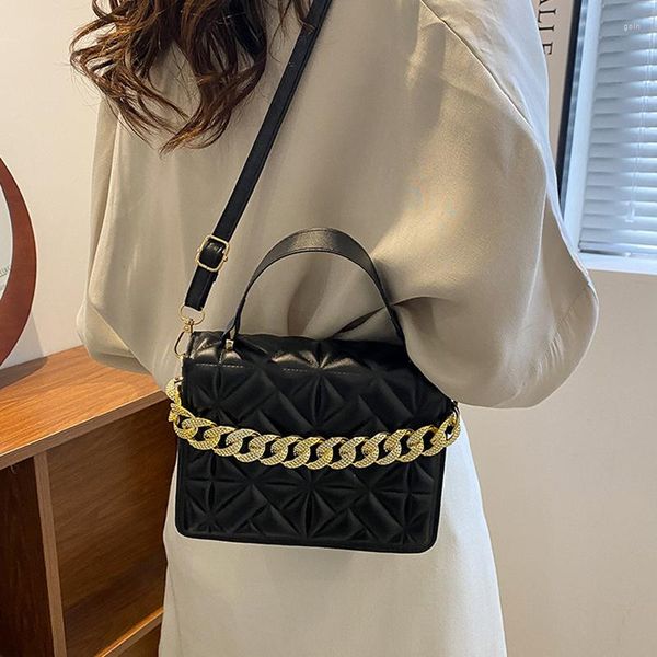 shoulder bags brand chunky chain plaid bag for women designer luxury handbags lady leather square crossbody famale lipstick pack
shoulder bags brand chunky chain plaid bag for women designer luxury handbags lady leather square crossbody famale lipstick pack