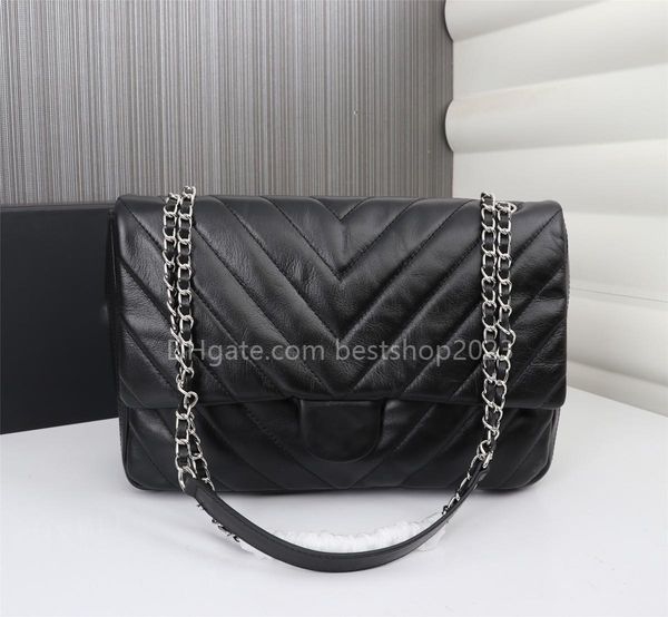 classic black women's bag shoulder bag messenger bag chain bag large capacity layer calf leather
classic black women's bag shoulder bag messenger bag chain bag large capacity layer calf leather