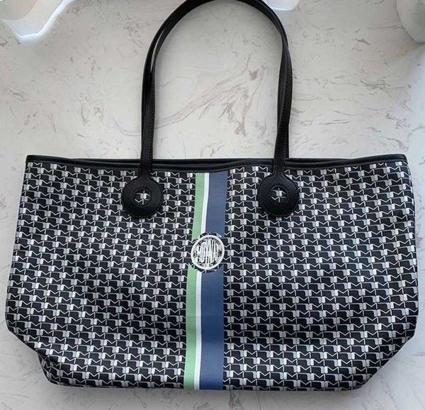 luxury totes new large-capacity multi-functional leisure personality tote shopping bag 0309
luxury totes new large-capacity multi-functional leisure personality tote shopping bag 0309