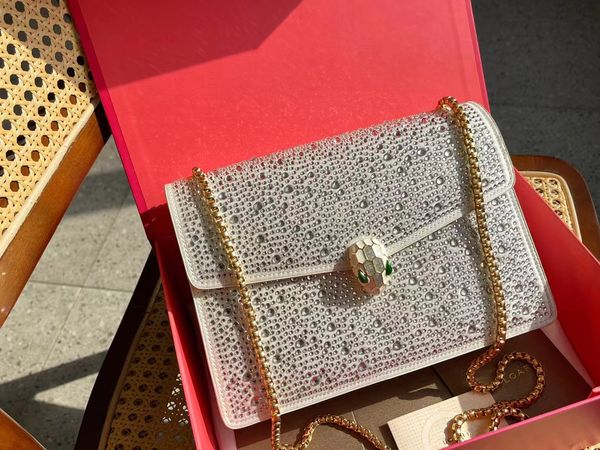 2023 luxury design women's leather bag fashion casual women's satchel leather handbag drill bag hardware buckle
2023 luxury design women's leather bag fashion casual women's satchel leather handbag drill bag hardware buckle
