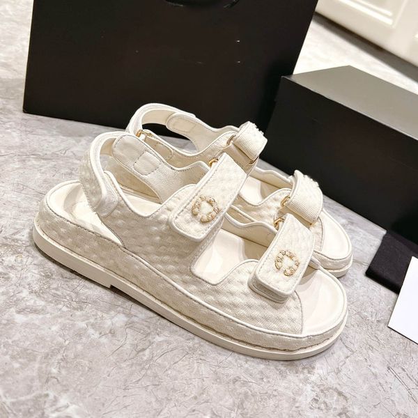 designer cc beach shoes luxury velcro beach sandals fashion slippers women classic flat shoes outdoor slides xn37
designer cc beach shoes luxury velcro beach sandals fashion slippers women classic flat shoes outdoor slides xn37
