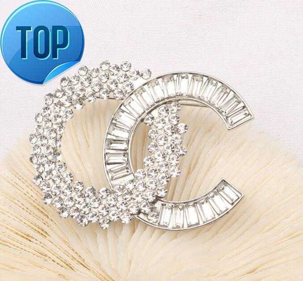 women brand designer double letter brooches simple rhinestone diamond crystal circle metal brooch suit laple pin fashion women jewelry, Gray
women brand designer double letter brooches simple rhinestone diamond crystal circle metal brooch suit laple pin fashion women jewelry, Gray