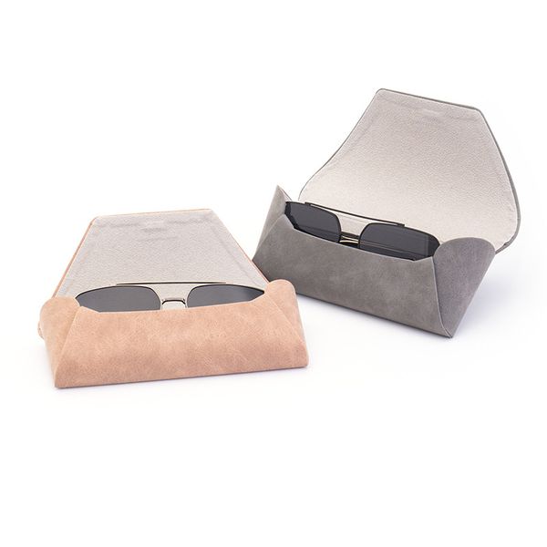 luxury packaging box red wolf glasses cloth screwdriver accessory set prescription sunglasses, White;black
luxury packaging box red wolf glasses cloth screwdriver accessory set prescription sunglasses, White;black