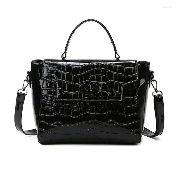 shoulder bags bright crocodile leather ladies bag luxury design built-in mezzanine party young girl cosmetic messenger
shoulder bags bright crocodile leather ladies bag luxury design built-in mezzanine party young girl cosmetic messenger