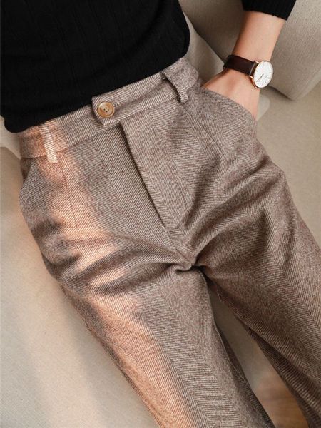 women's pants capris jmprs winter woolen pants women designed button pencil pants high waist casual fall suit pants korean office ladie, Black;white
women's pants capris jmprs winter woolen pants women designed button pencil pants high waist casual fall suit pants korean office ladie, Black;white