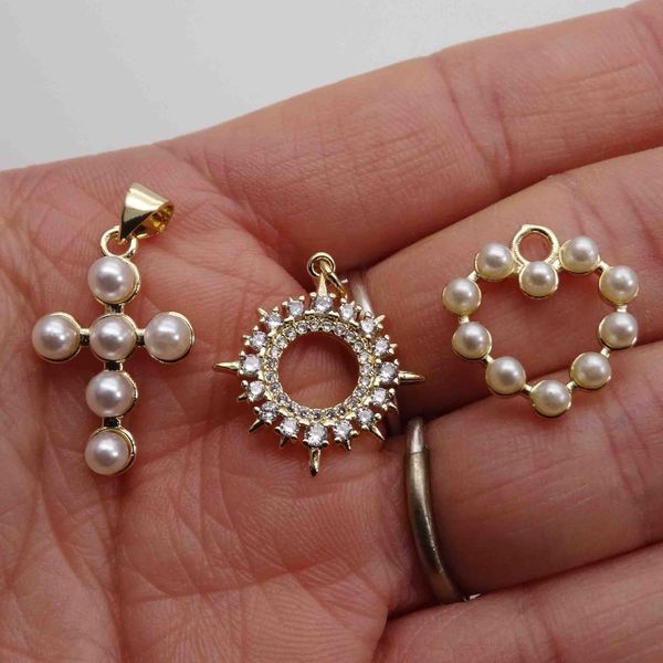 pearl cross little pendant pearl smile charms heart shape micro zircon gold plated pendant diy bracelet maked accessorie, Silver
pearl cross little pendant pearl smile charms heart shape micro zircon gold plated pendant diy bracelet maked accessorie, Silver