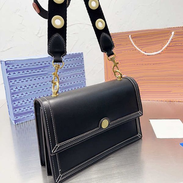 new messenger bag womens designer bag shoulder bags women designer handbag fashion print leather crossbody bags lady purse 230214
new messenger bag womens designer bag shoulder bags women designer handbag fashion print leather crossbody bags lady purse 230214