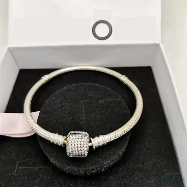 new 925 sterling silver charm bracelets luxury crown beads pendant original fit pandora love bracelet diy ladies classic jewelry fashion gif, Golden;silver
new 925 sterling silver charm bracelets luxury crown beads pendant original fit pandora love bracelet diy ladies classic jewelry fashion gif, Golden;silver
