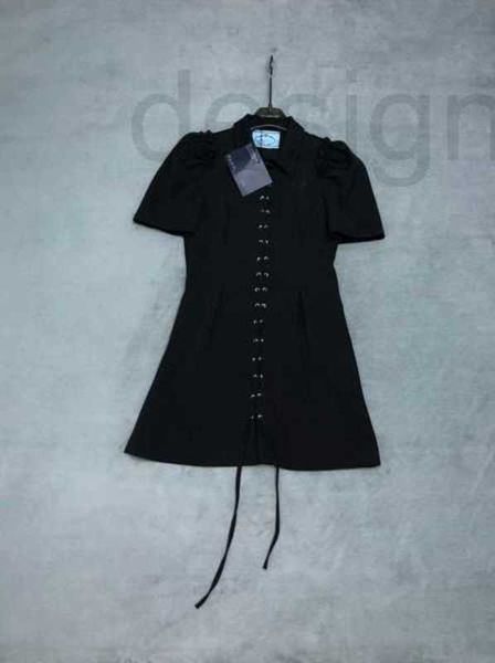 casual dresses designer 2023 summer dress new women's casual skirt careful machine design heart hollowed out classic triangle on the ch, Black;gray
casual dresses designer 2023 summer dress new women's casual skirt careful machine design heart hollowed out classic triangle on the ch, Black;gray
