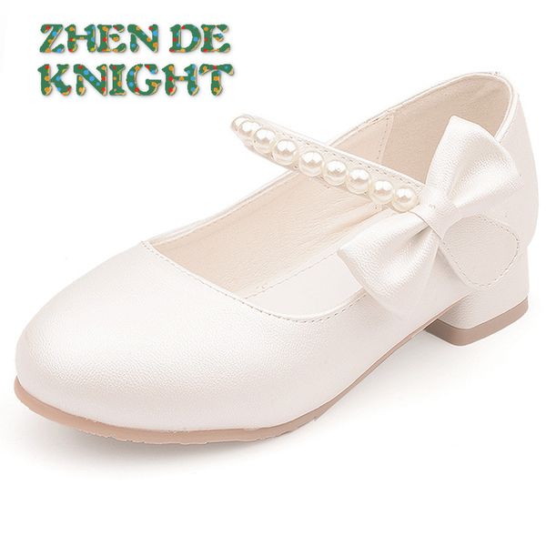 sneakers spring children's leather shoes white bow girls high-heeled princess shoes fashion simple catwalk pearl shoes size 26-38 23030, Black;red
sneakers spring children's leather shoes white bow girls high-heeled princess shoes fashion simple catwalk pearl shoes size 26-38 23030, Black;red