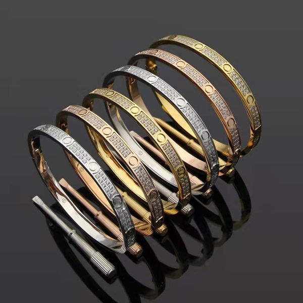 2023 new luxury crystal cuff bracelet fashion charm love two row diamond bracelet high-quality stainless steel designer bracelet, White
2023 new luxury crystal cuff bracelet fashion charm love two row diamond bracelet high-quality stainless steel designer bracelet, White